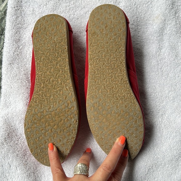 TOMS size 8 - Picture 2 of 4